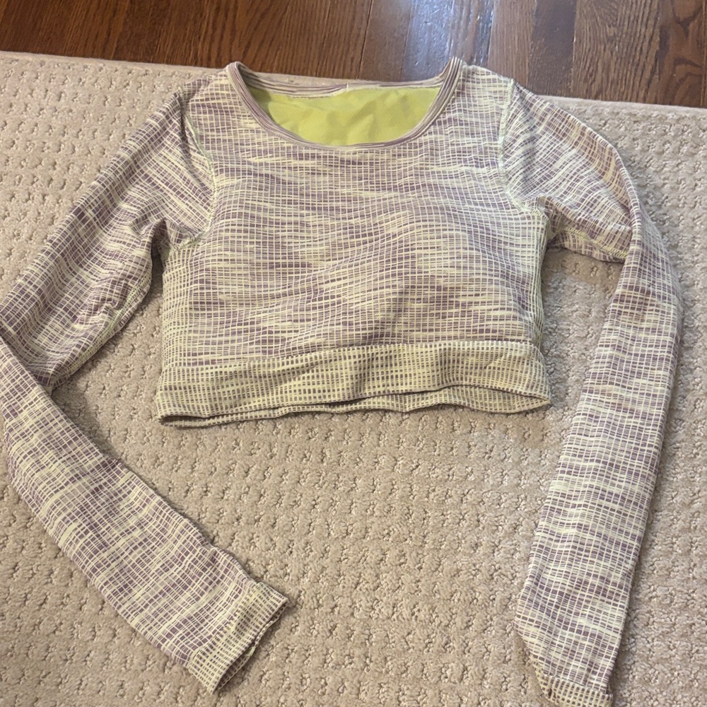 Lululemon long sleeve top